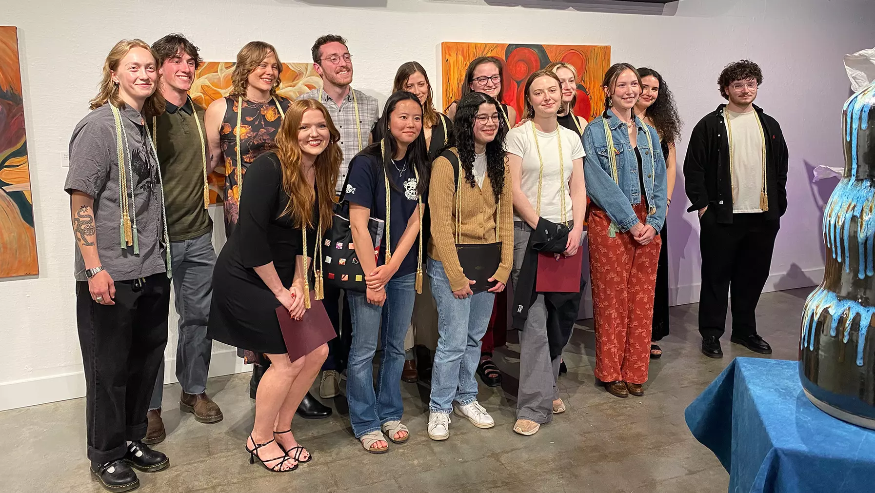 Senior art history and studio art majors, 2025